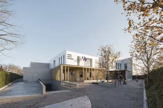 ecole-bernard-benezet-01