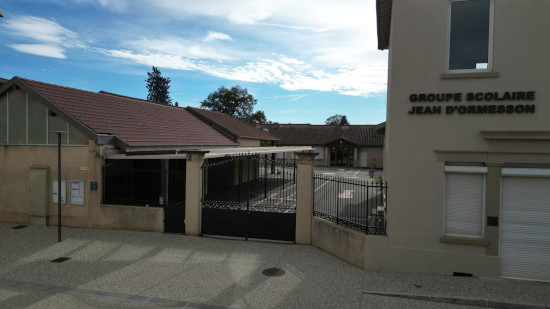 ecole-jean-d-ormesson-toussieu-01