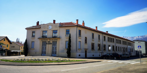 ecole-paul-eluard-saint-martin-d-heres-01