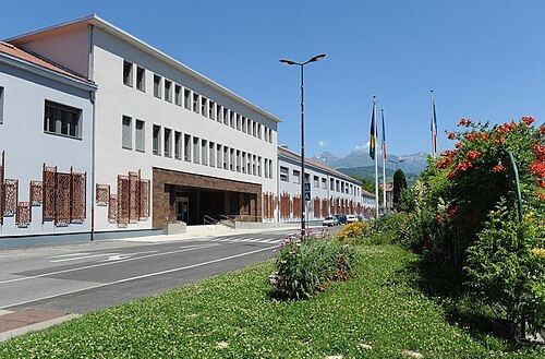 ecole-romain-rolland-saint-martin-d-heres-01