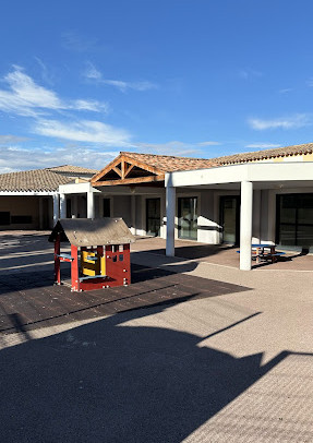 groupe-scolaire-maxime-coullet-saint-cezaire-sur-siagne-01