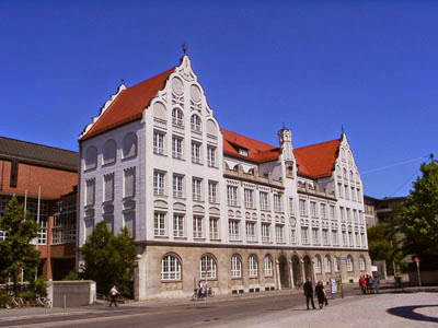 stadtisches-luisengymnasium-allemagne-01