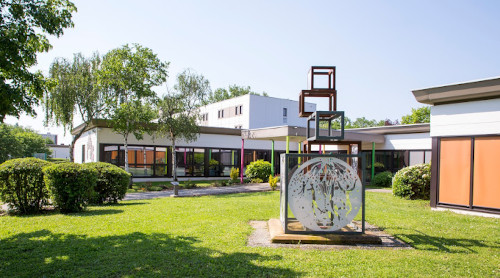 institut-des-jeunes-sourds-metz-01