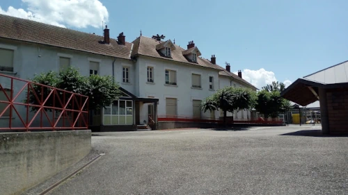 ecole-elementaire-chartreuse-01