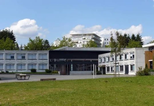 college-bourgchevreuil-01